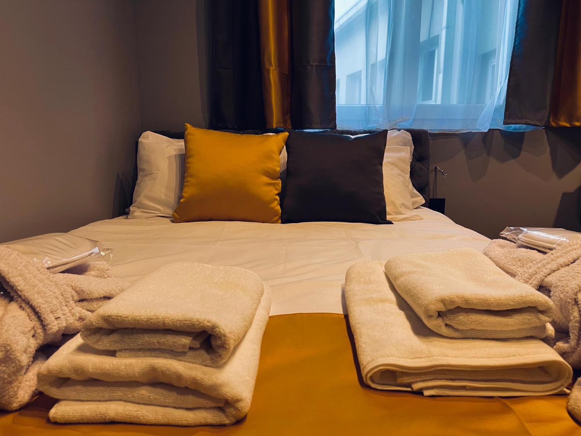 Mozaik Apartments & Spa - Modern 4-Star Apartments With Exclusive Private Spa Wellness In The City Center - Sauna, Jacuzzi, Turkish Bath - Free Parking, Wi-Fi - Rooms & Apartments Cuprija Bagian luar foto